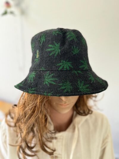 weed leaf hat black